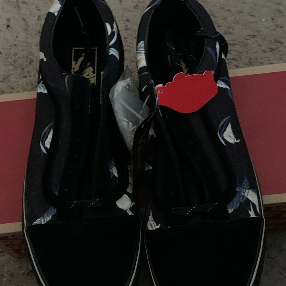 Sneakers (Vans) - Picture 4 of 5